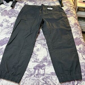 Women’s Eddie Bauer 10P Charcoal Gray Jogger